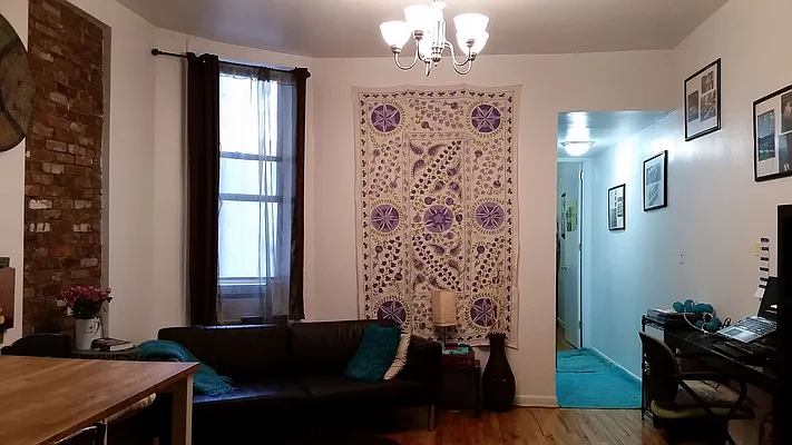 Rented by Signature Property Realty | media 8