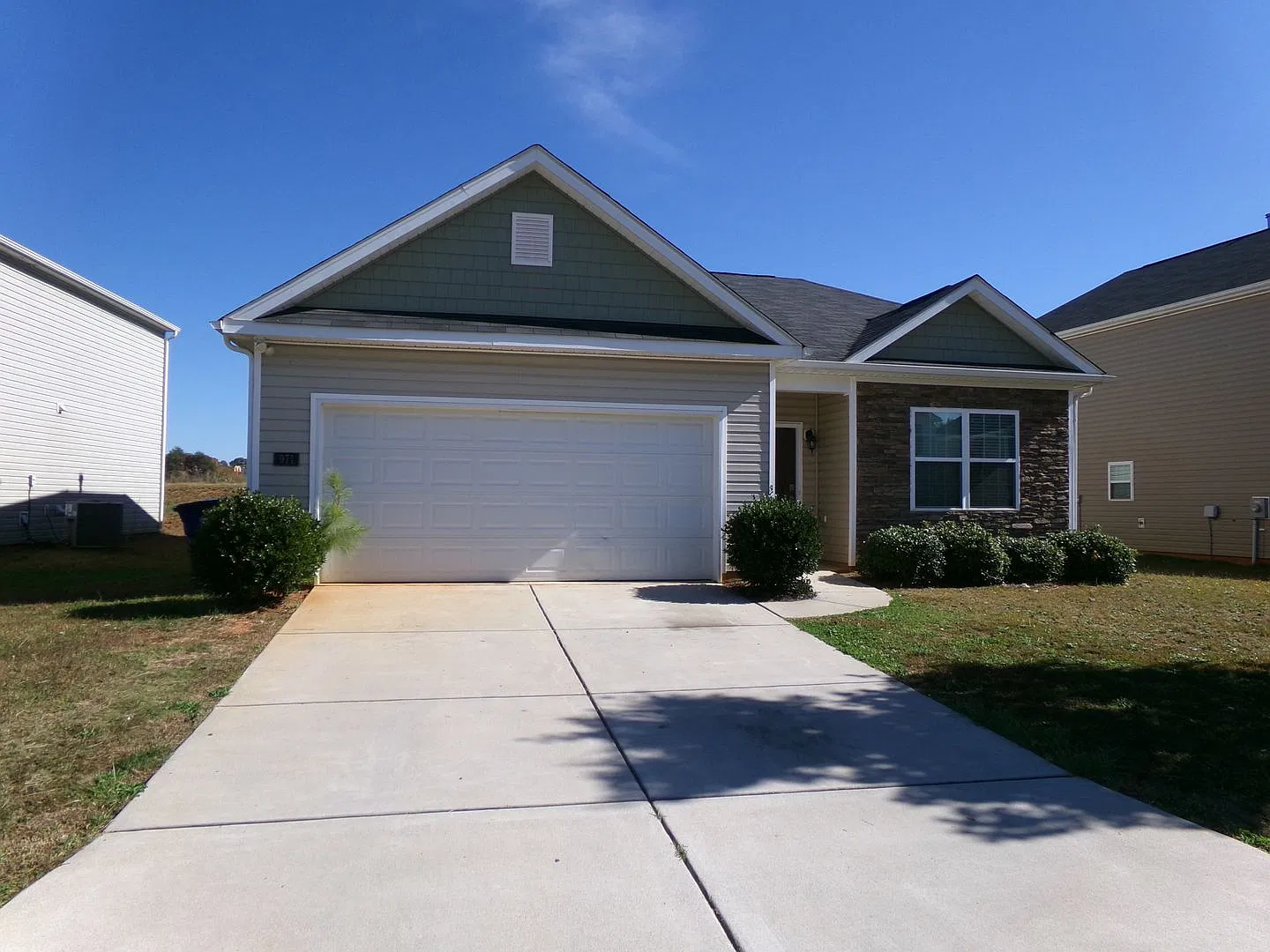 Rural Hall Home Ready to rent. — Photo 1