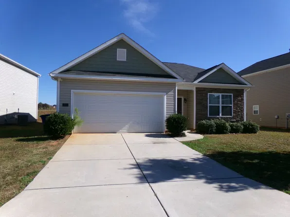 971 Bosemon St, Rural Hall, NC 27045