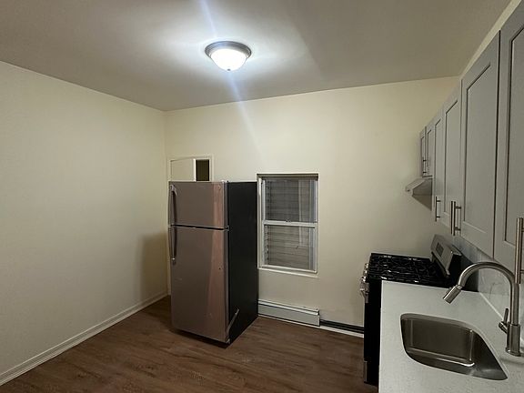 4th image of 117-10 Jamaica Ave #2B