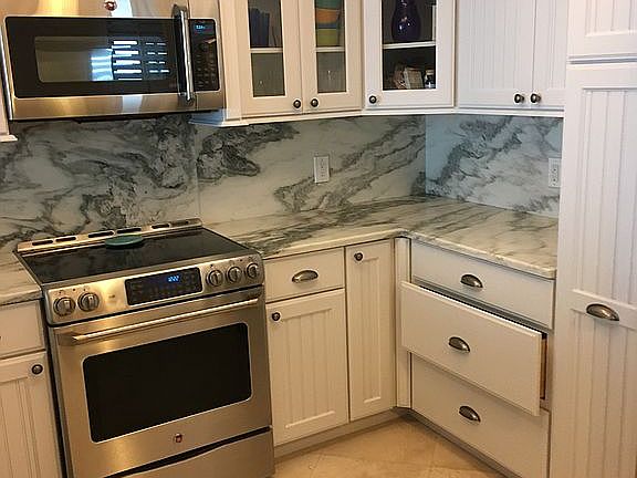3rd image of 1540 Gulf Blvd APT 504