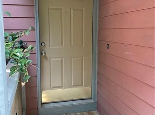 804 Abingdon Way, Sandy Springs, GA 30328