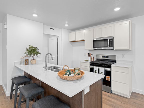 5th image of 1905 E Corriente Dr #1178