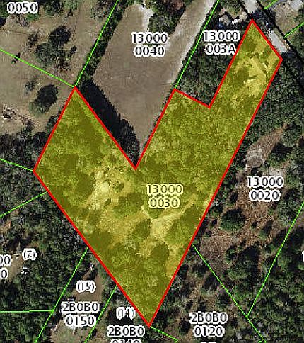 Boundary 6.9 acres