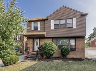 3873 Washington Blvd, University Heights, OH 44118