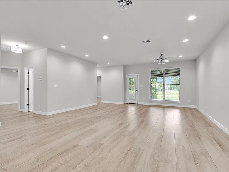 11087 Sutton Pl — Photo 11