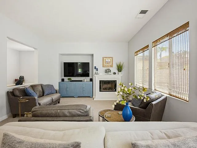 3238 Elysia St — Photo 27