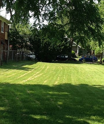 4th image of 2007 19th Ave