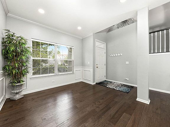 2nd image of 3801 Baybrook Dr