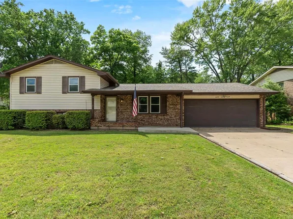 2037 Anthony Dr, Cape Girardeau, MO 63701
