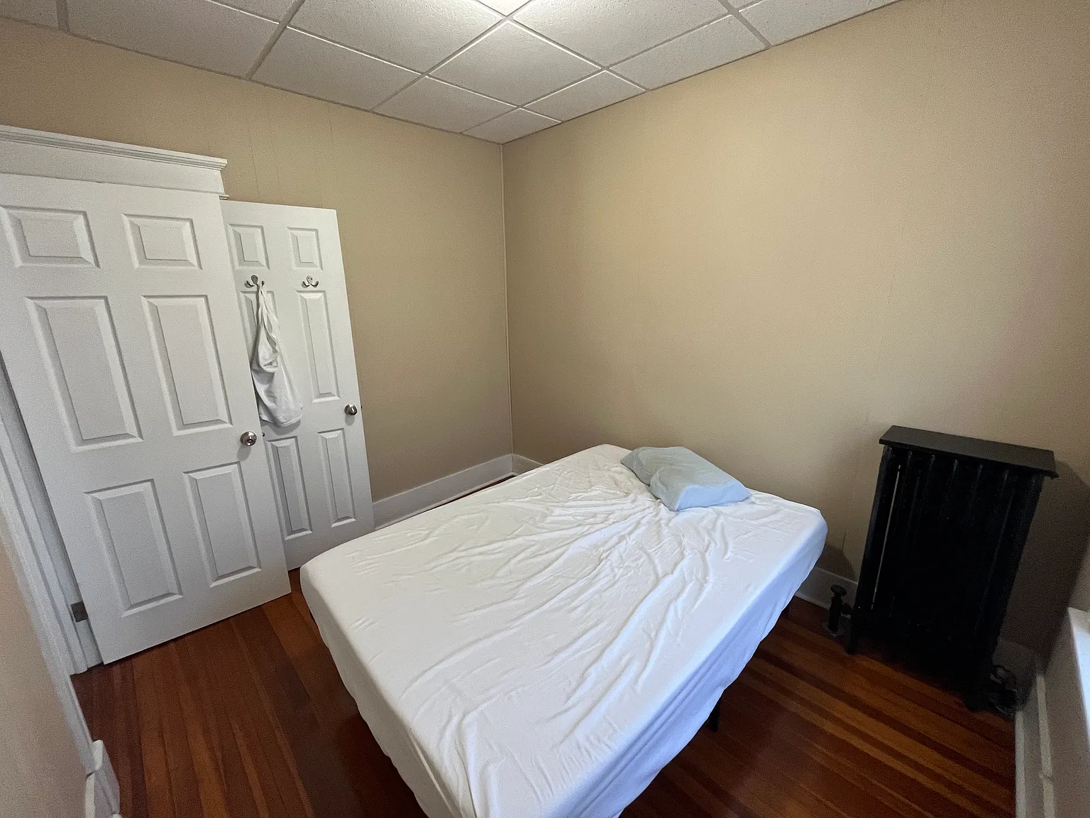 1 bed, $1,250 — Photo 4