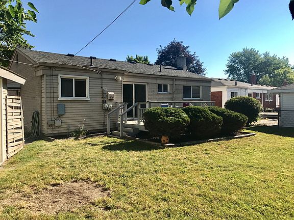 3rd image of 1264 Fontaine Ave