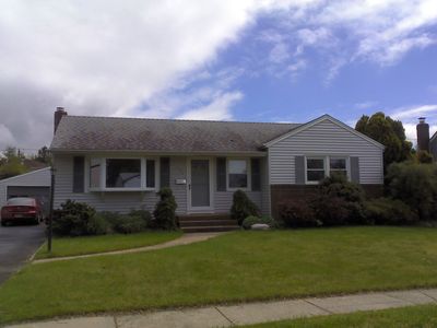 104 Murray Dr, Westbury, NY, 11590