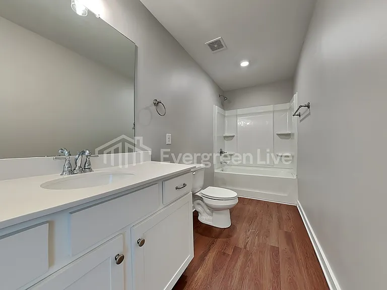 15661 Capstone Blvd — Photo 9