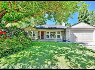 1615 Crown Ave, Medford, OR