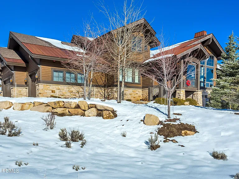 8235 N Sunrise Loop — Photo 40