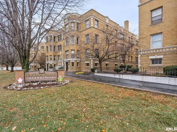 2506 Harrison St #2E, Davenport, IA 52803