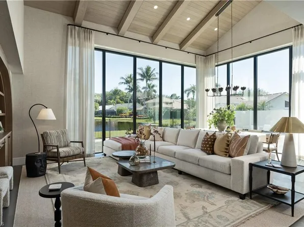 22 Las Brisas WAY #23, NAPLES, FL 34108