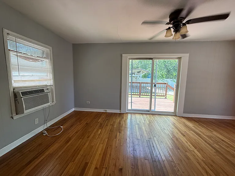 142 Vassar Ln #2 — Photo 4