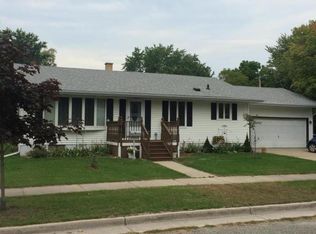 609 3rd St, Ludington, MI 49431