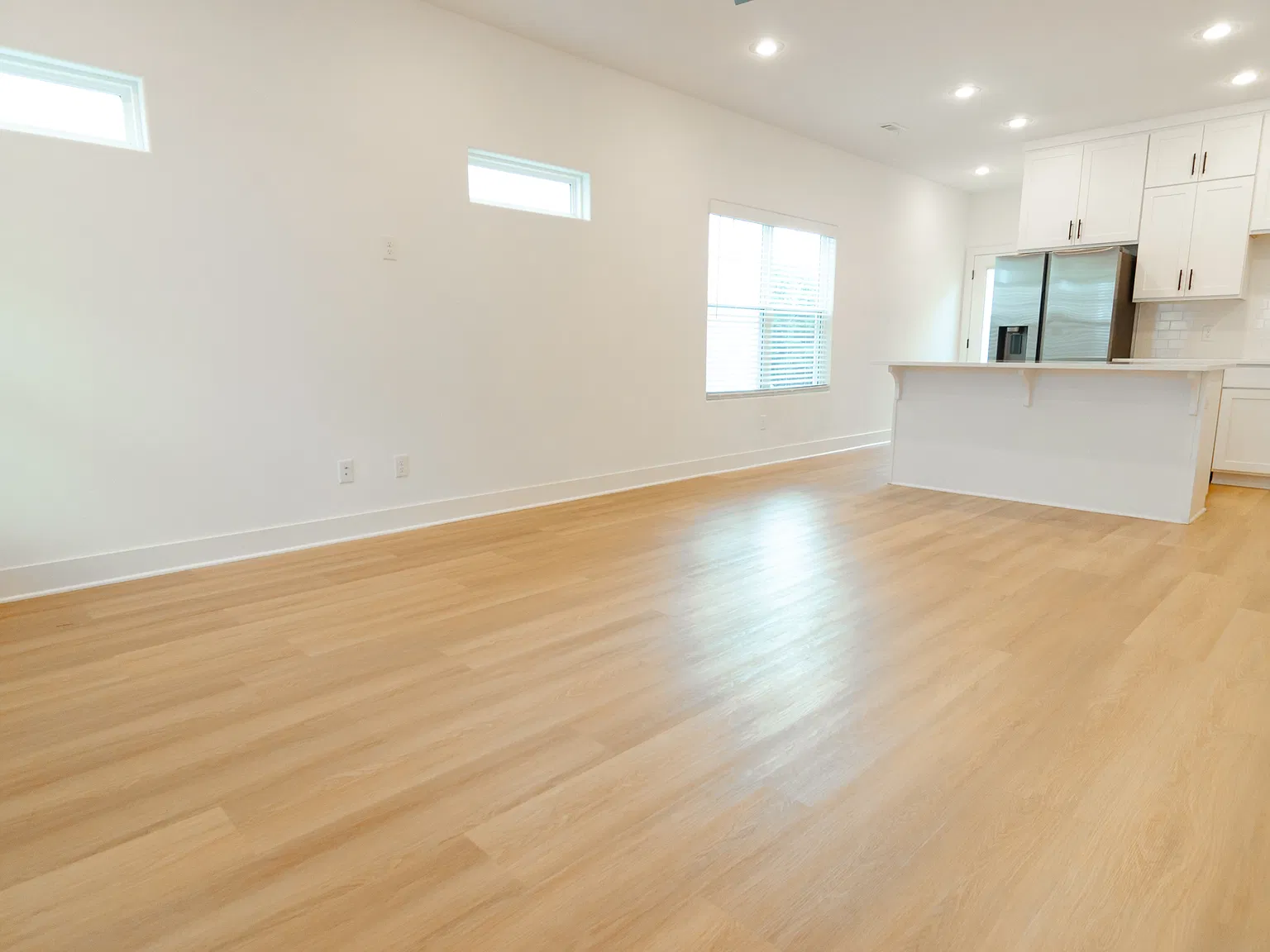 1234 West James Street - 1 — Photo 3