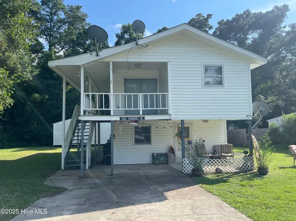 1048 Snug Harbor Road, Hertford, NC 27944