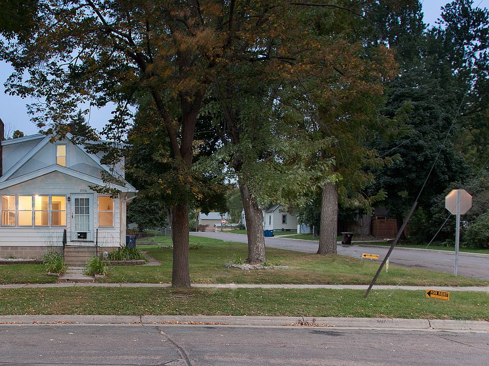 1st image of 1056 Hall Ave