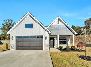 138 Stanbury Dr, Clemson, SC 29631
