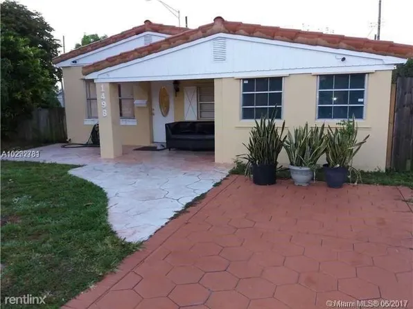 1498 NE 180th St, North Miami Beach, FL 33162