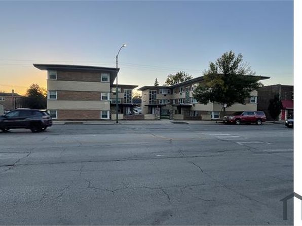 10950 S Western Ave APT 1