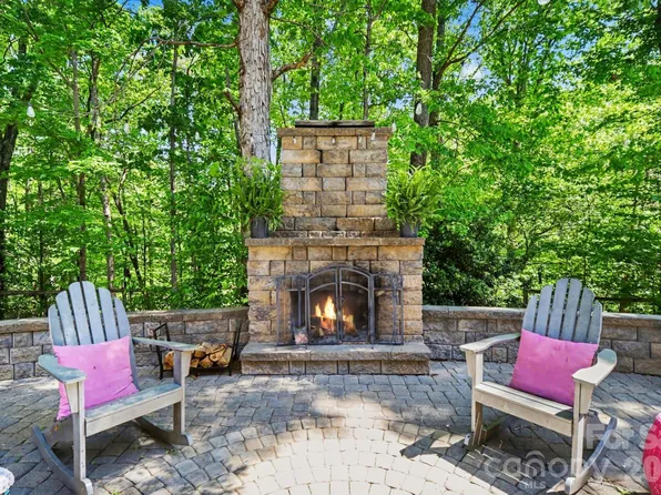 161 Dairy Farm Rd, Mooresville, NC 28115