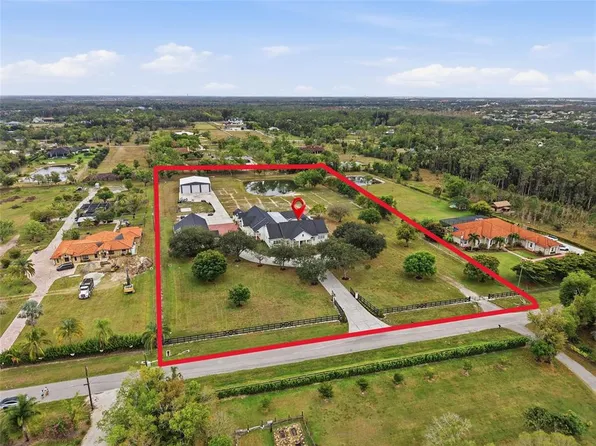 12201 Caisson Ln, Fort Myers, FL 33912