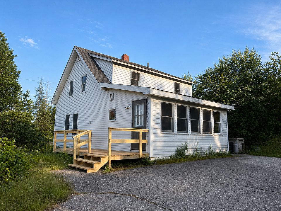 1st image of 25 Douglas St