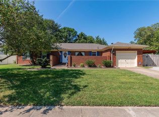5721 Simon St, Virginia Beach, VA 23464