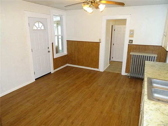 5th image of 7 Tew St