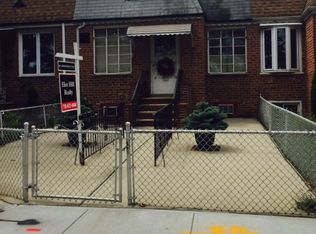 6310 74th St, Flushing, NY 11379