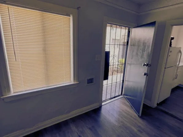 727 W 74th St #729-1/2, Los Angeles, CA 90044
