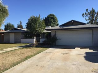 6009 Hesketh Dr, Bakersfield, CA 93309