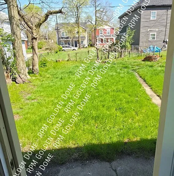 711 Napier St — Photo 12