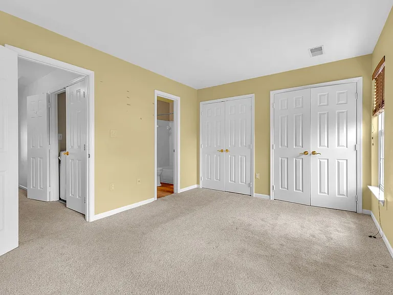 5937 Kirkcaldy Ln — Photo 32