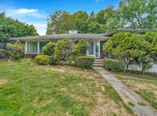 855 Cooke St, Waterbury, CT 06710