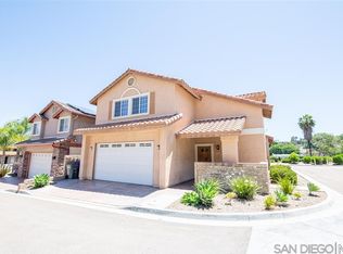 9027 Farrington Ct, Santee, CA 92071