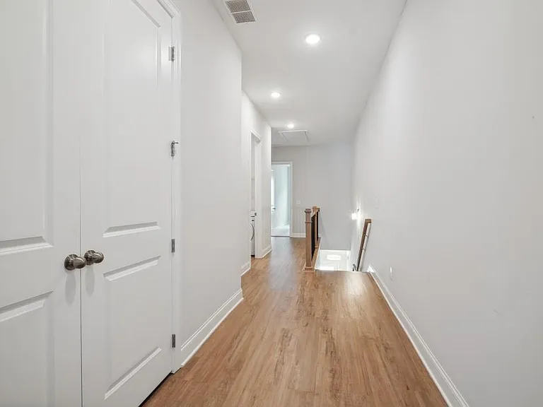 704 Stickley Oak Way — Photo 11