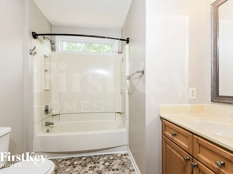 1503 Glenn Meade Dr — Photo 16