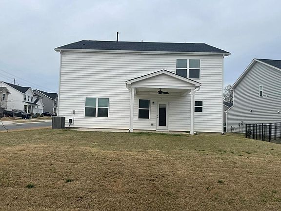 4th image of 17002 Dogwood Creek Ln