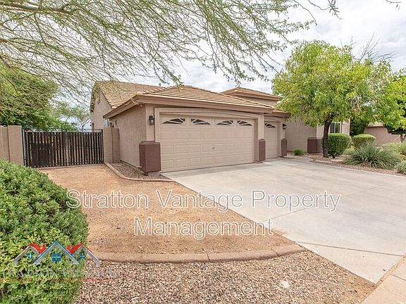 4th image of 9807 E Greenway St