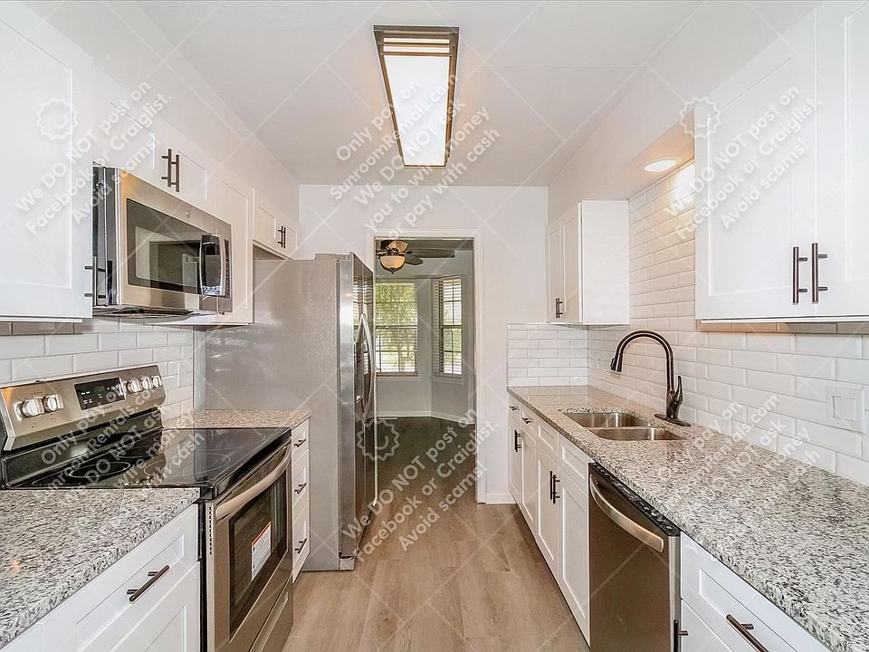 1st image of 1517 Cambridge Dr