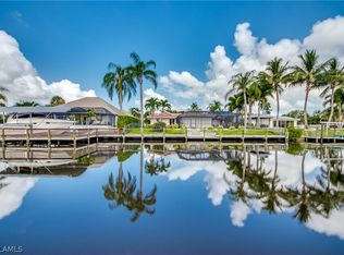 5632 Driftwood Pkwy, Cape Coral, FL 33904