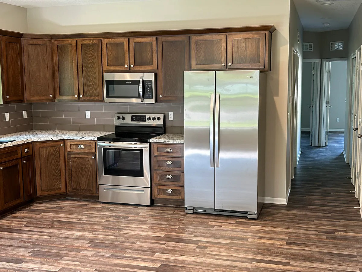 Building Photo - 715 S Pecan St #1