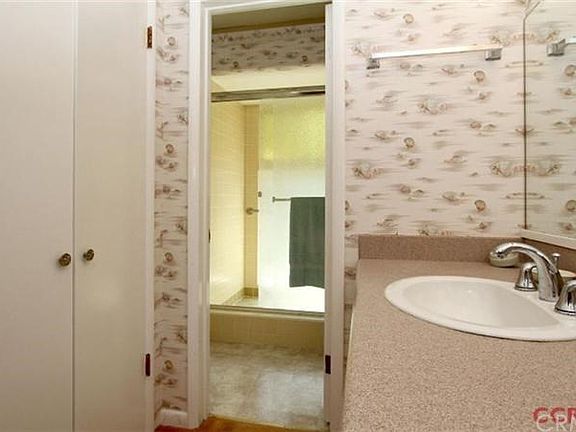 3rd image of 105 Fel Mar Dr